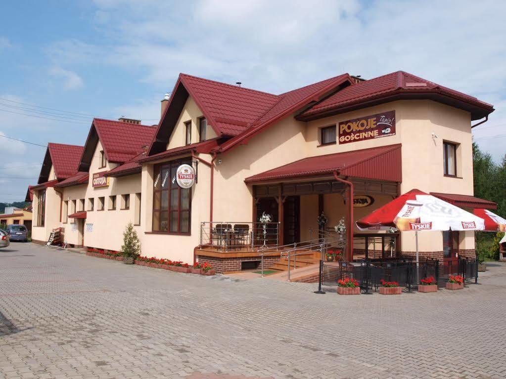 Ostoja Готель Бобова